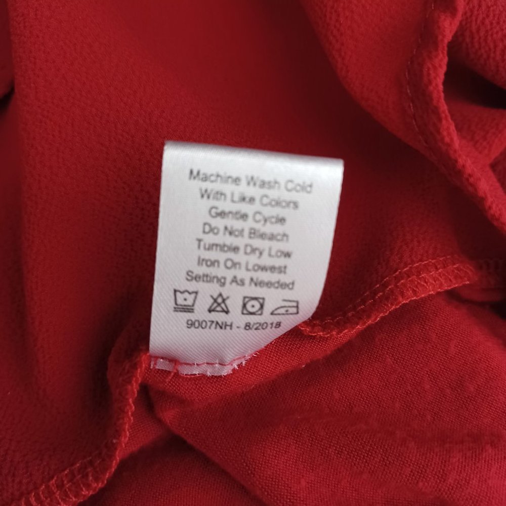 Janetchung Blouse - Picture 10 of 11